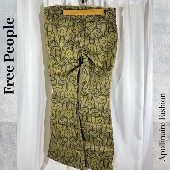 Free People Penny Pull On Jeans Floral Patterned Flare Pants Size 32 New - Picture 6 of 6